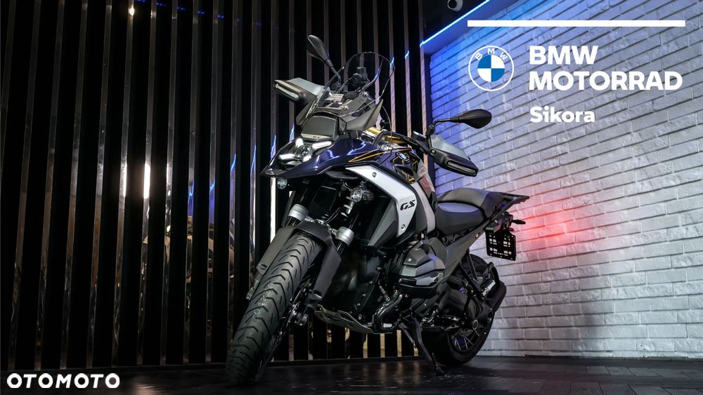 BMW R - 1
