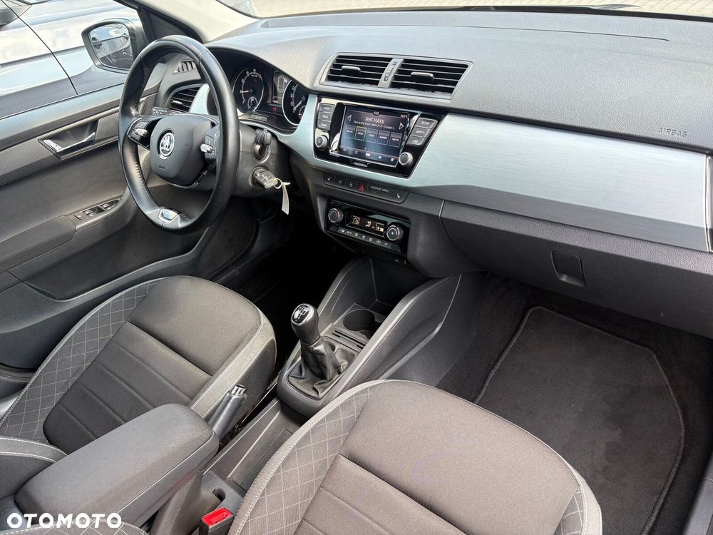 Skoda Fabia - 16