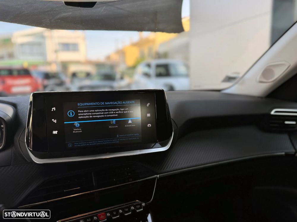 Peugeot 2008 1.2 PureTech Active Pack EAT8 - 10