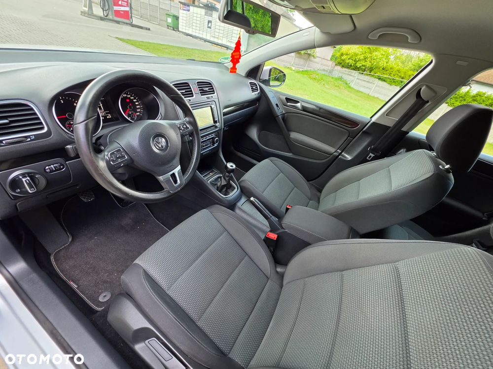 Volkswagen Golf - 9