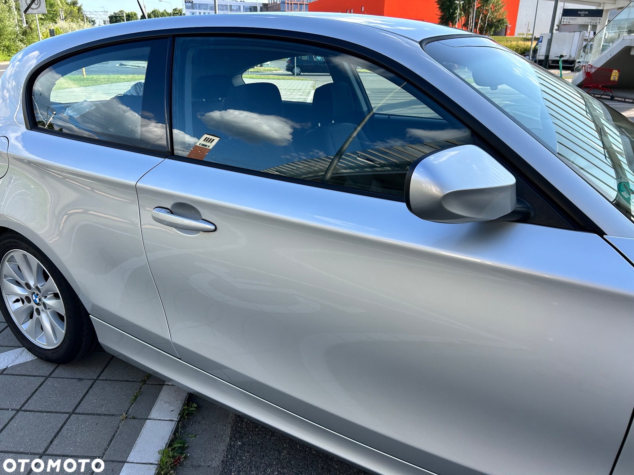 BMW Seria 1 118d - 32
