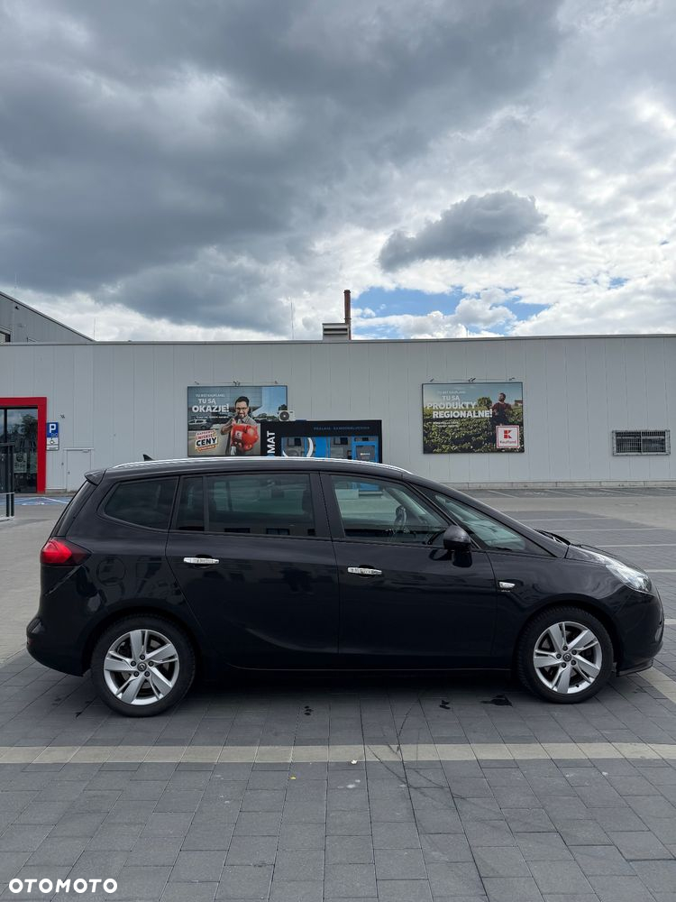 Opel Zafira - 4