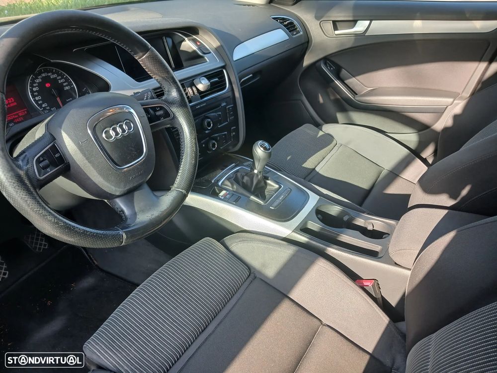 Audi A4 Avant 2.0 TDi Exclusive - 5