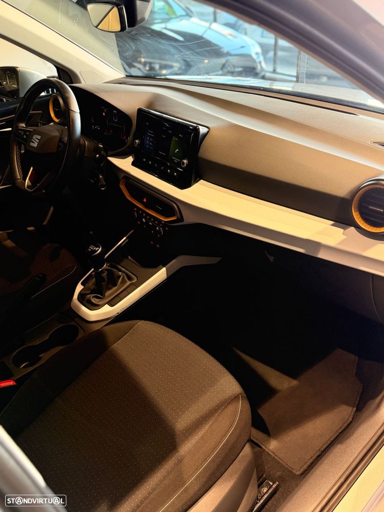 SEAT Arona 1.0 TSI Style — fotografia 19