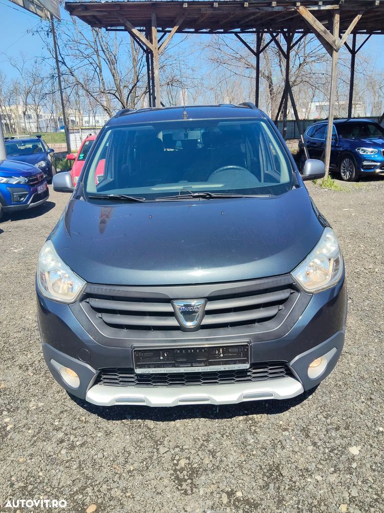 Dacia Lodgy 1.5 dCi 109 CP Stepway - 1