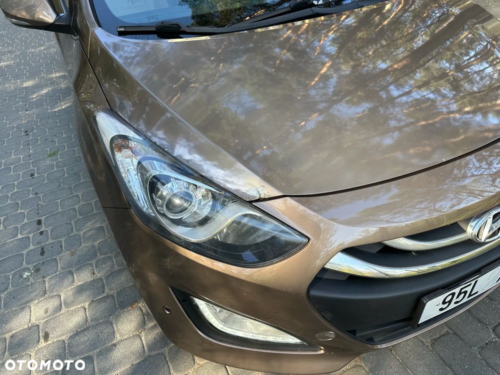 Hyundai i30 1.6 CRDi BlueDrive Go - 18