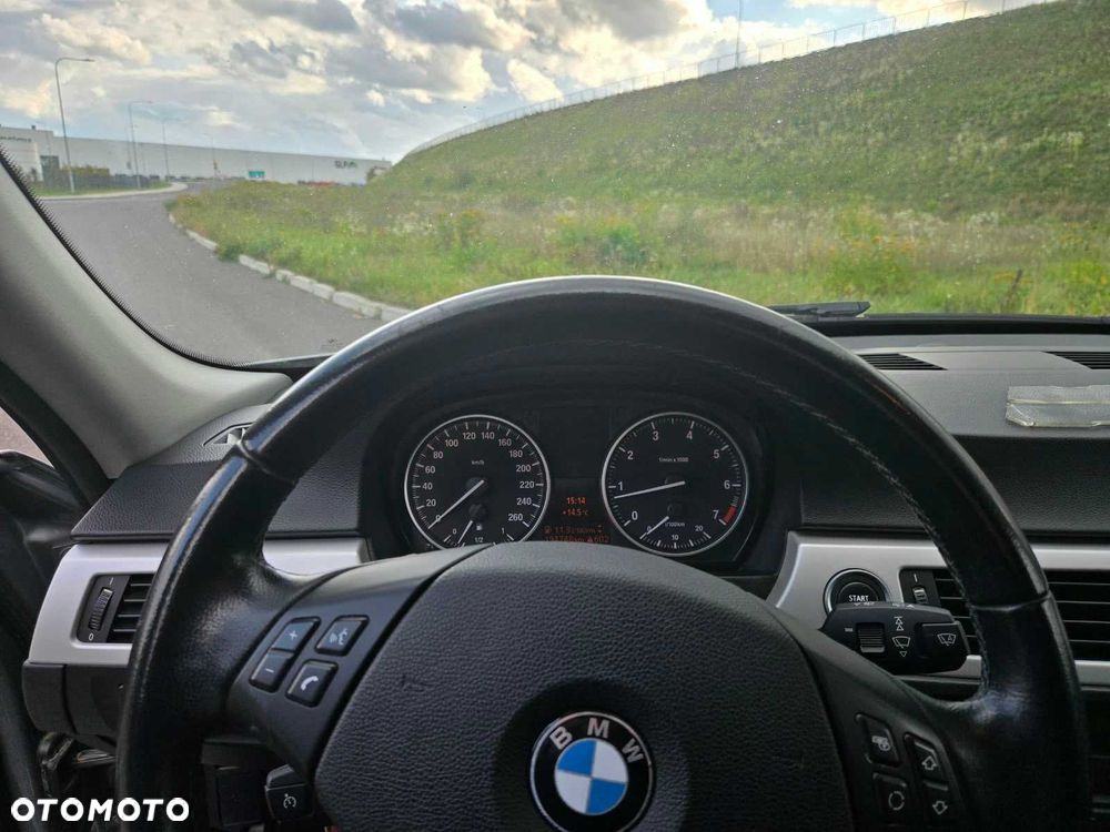 BMW Seria 3 - 8