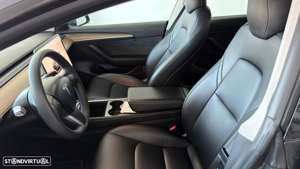 Tesla Model 3 Long Range Tração Traseira - 4