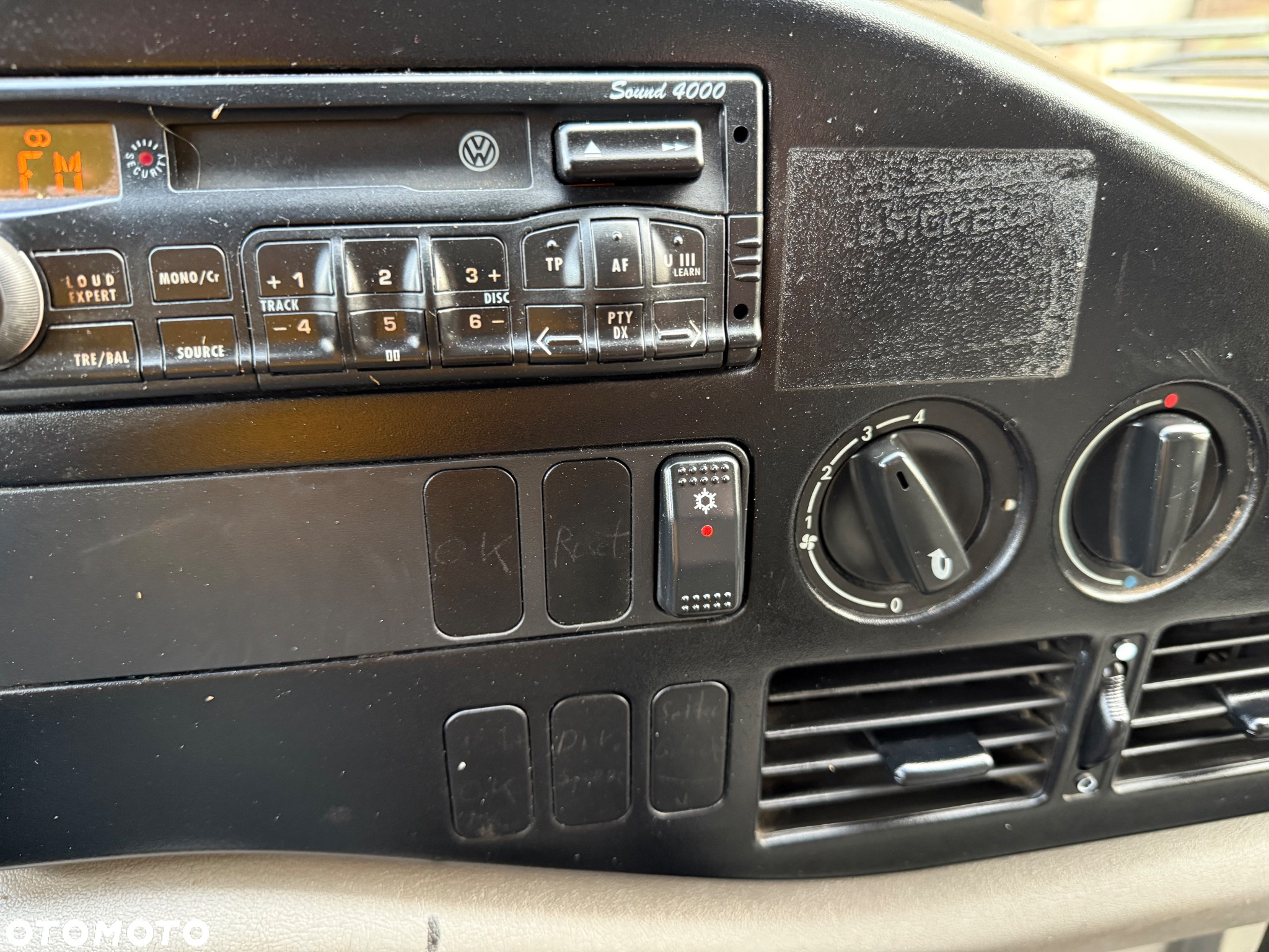 Volkswagen LT35 2,5TDI 109KM - 24