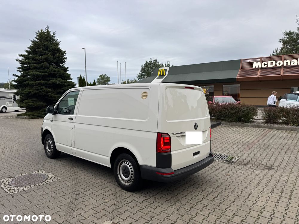 Volkswagen Transporter - 3