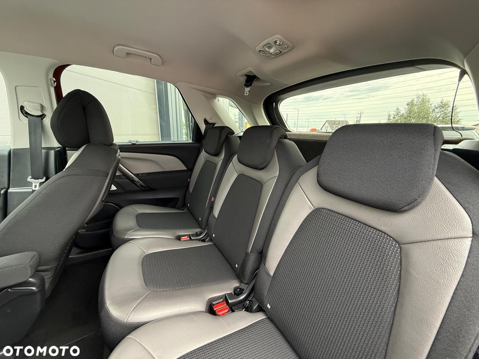 Citroën C4 Picasso BlueHDi 120 Exclusive - 21