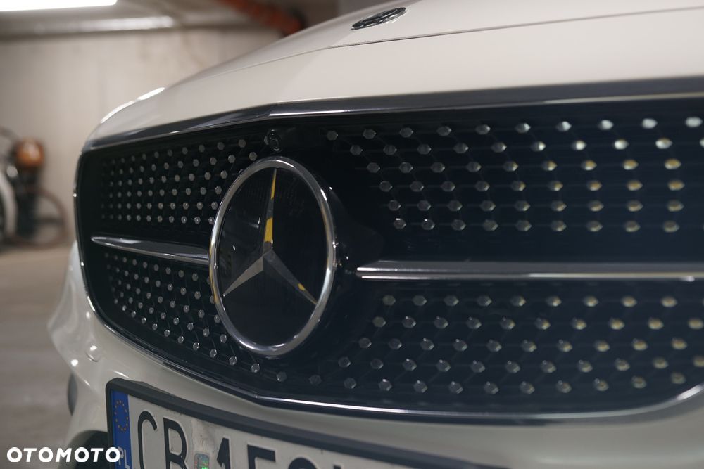 Mercedes-Benz Klasa E - 11