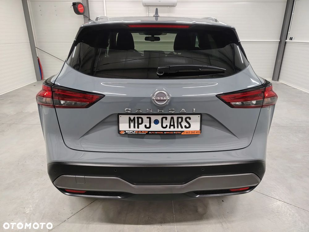 Nissan Qashqai 1.3 DIG-T DCT TEKNA - 10