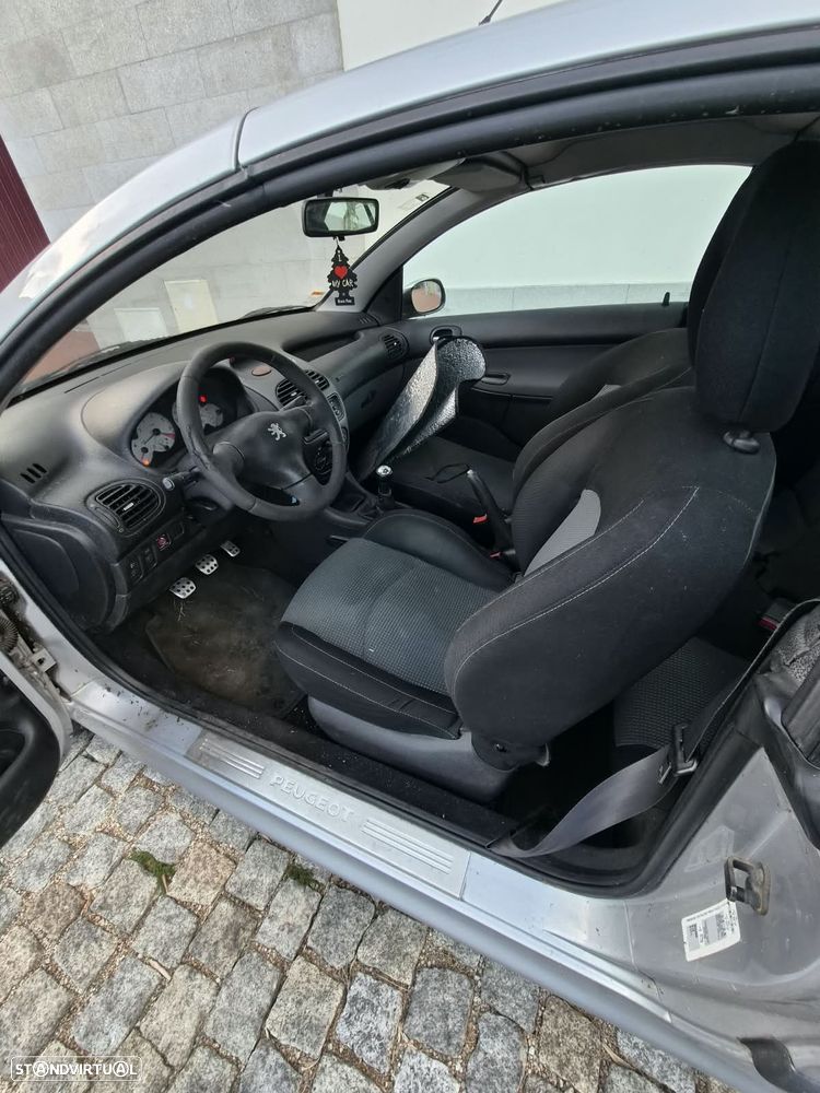 Peugeot 206 CC 1.6 - 5