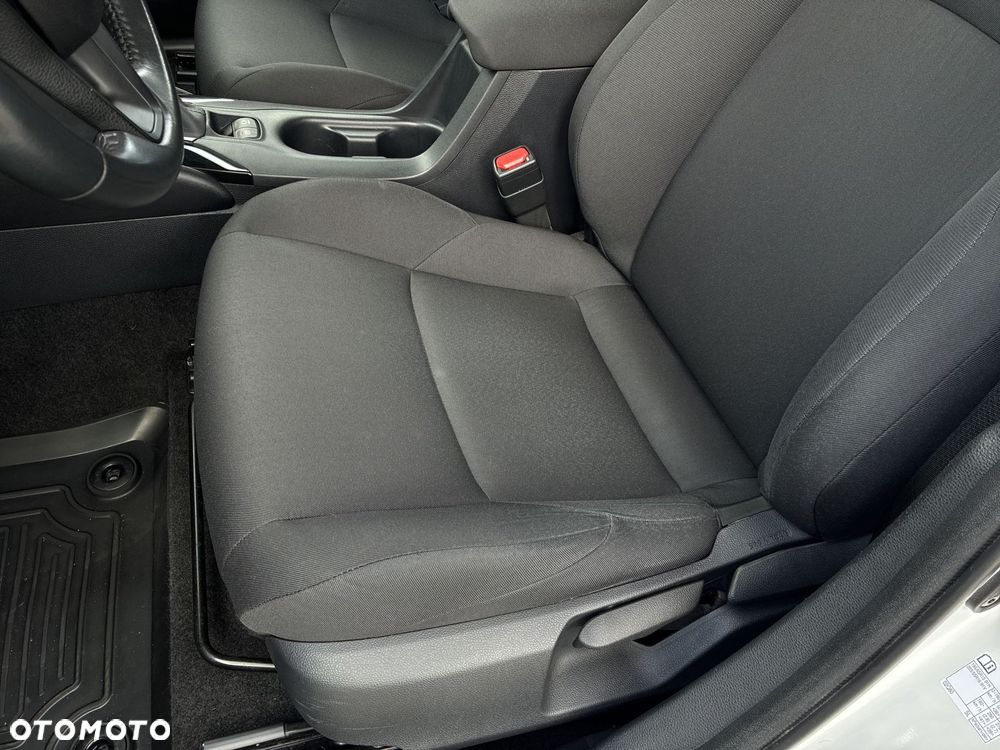 Toyota Corolla - 13