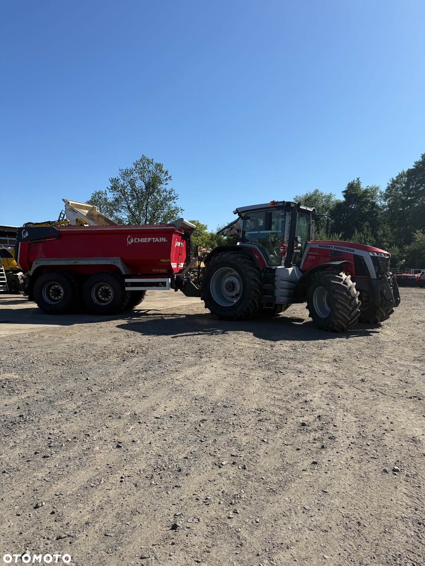 Massey Ferguson 8s.225 - 2