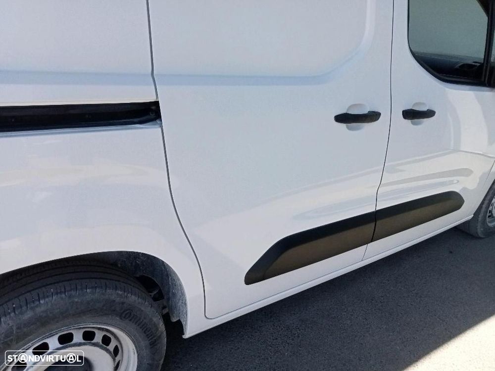 Toyota Proace City 1.5D L1 Comfort - IVA Dedutível - 4