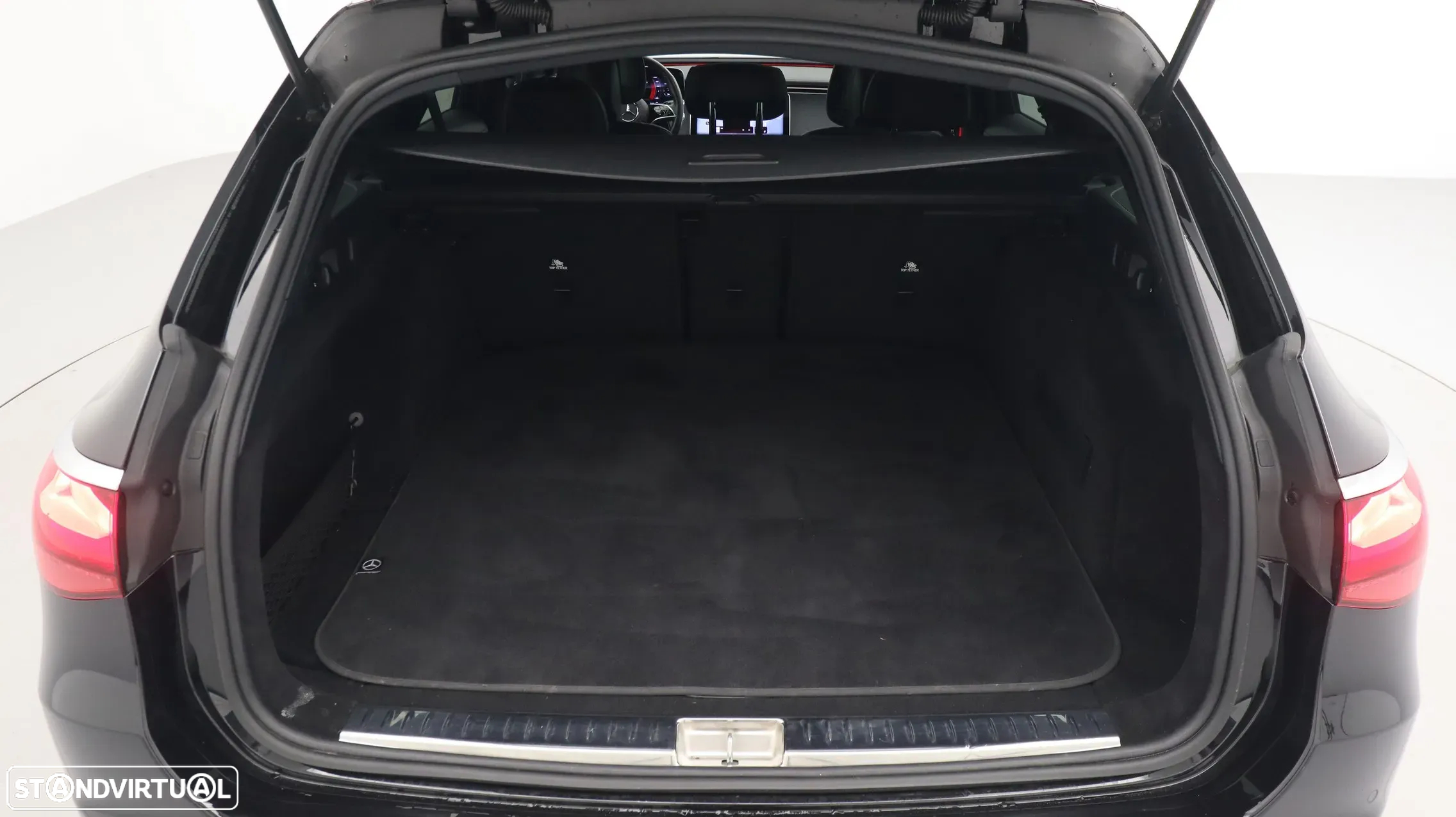 Mercedes-Benz E 220 d - 31