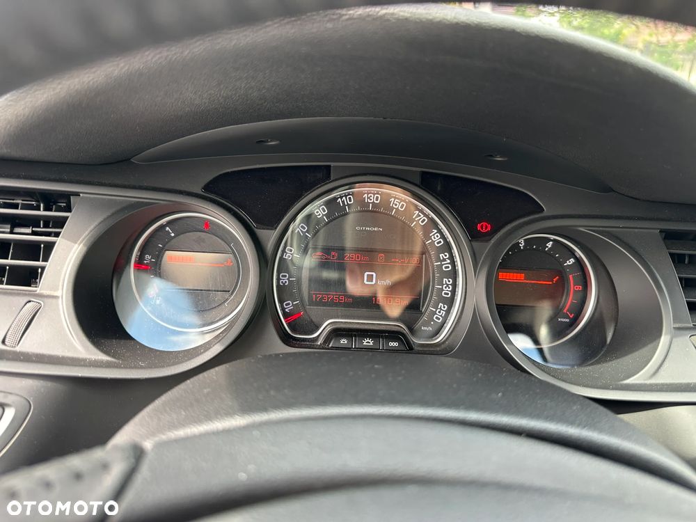 Citroën C5 2.0 16V Confort - 7