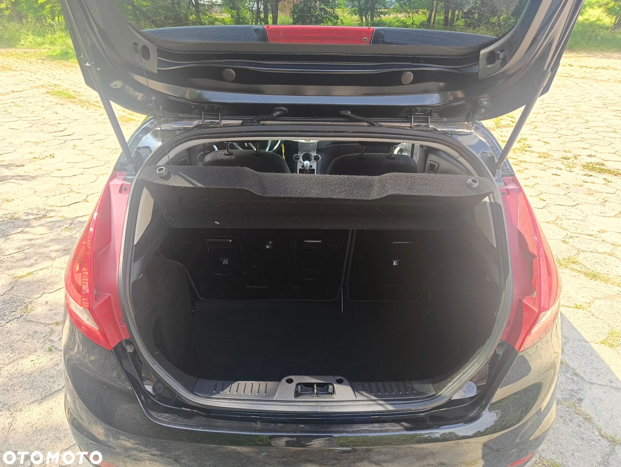 Ford Fiesta 1.4 TDCi Titanium - 21