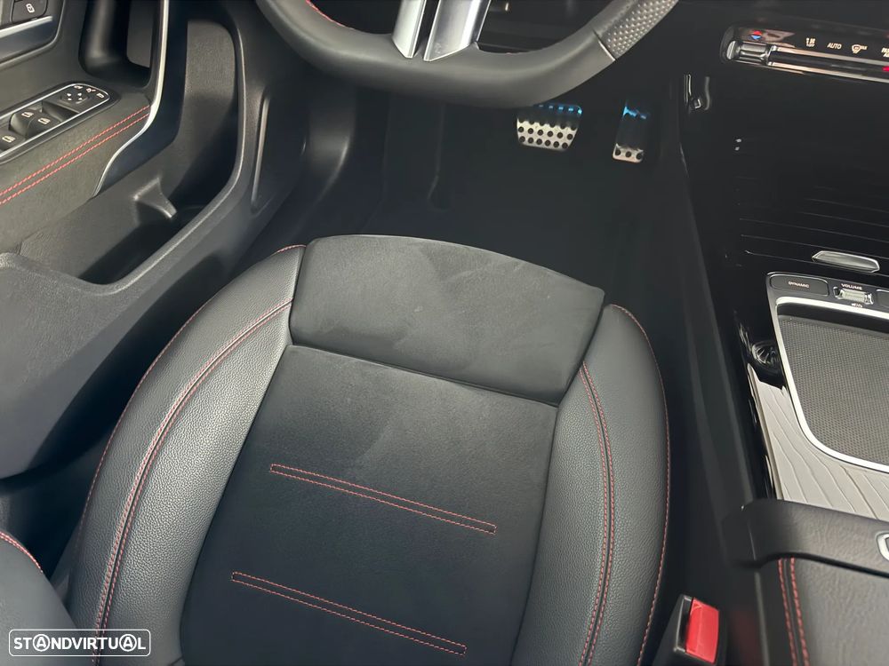 Mercedes-Benz A 180 7G-DCT AMG Line - 30