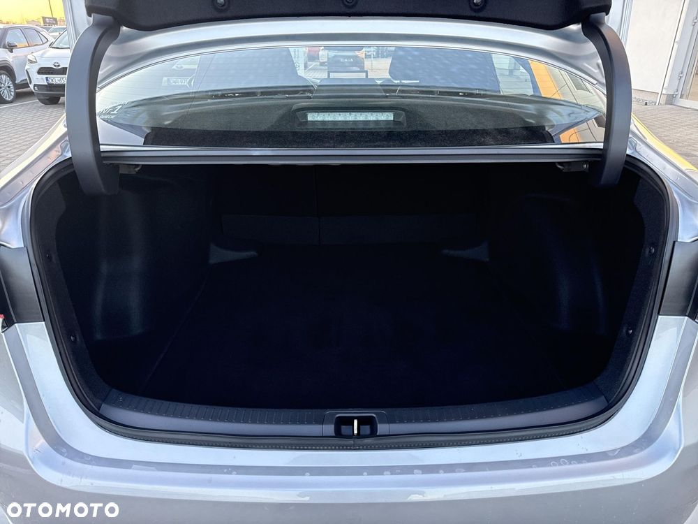Toyota Corolla 1.8 Hybrid Comfort - 11