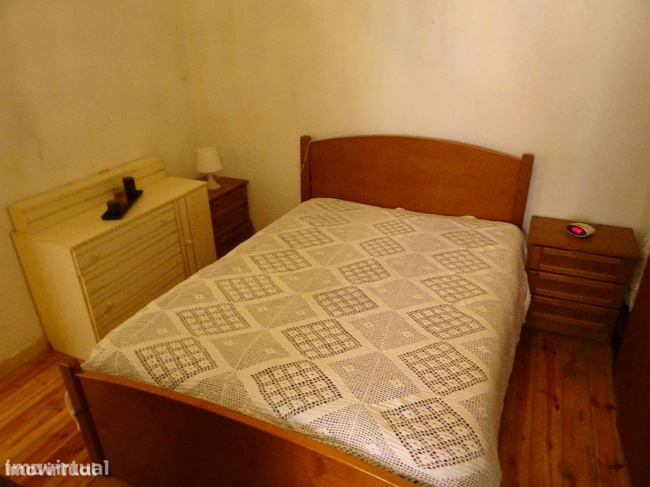 Vende apartamento de 4 assoalhadas no centro histórico de Lisboa - Grande imagem: 5/9