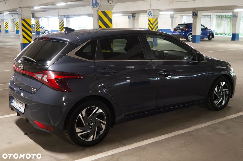 Hyundai i20 1.2 Cool - 12