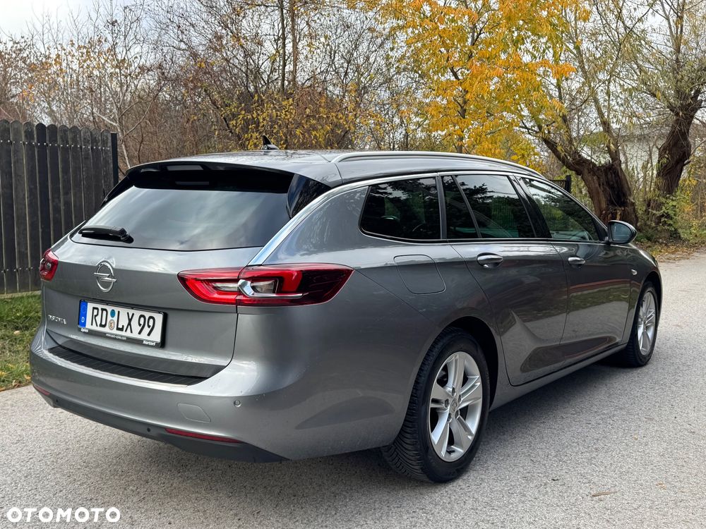Opel Insignia Sports Tourer 1.6 ECOTEC Diesel Exclusive - 3