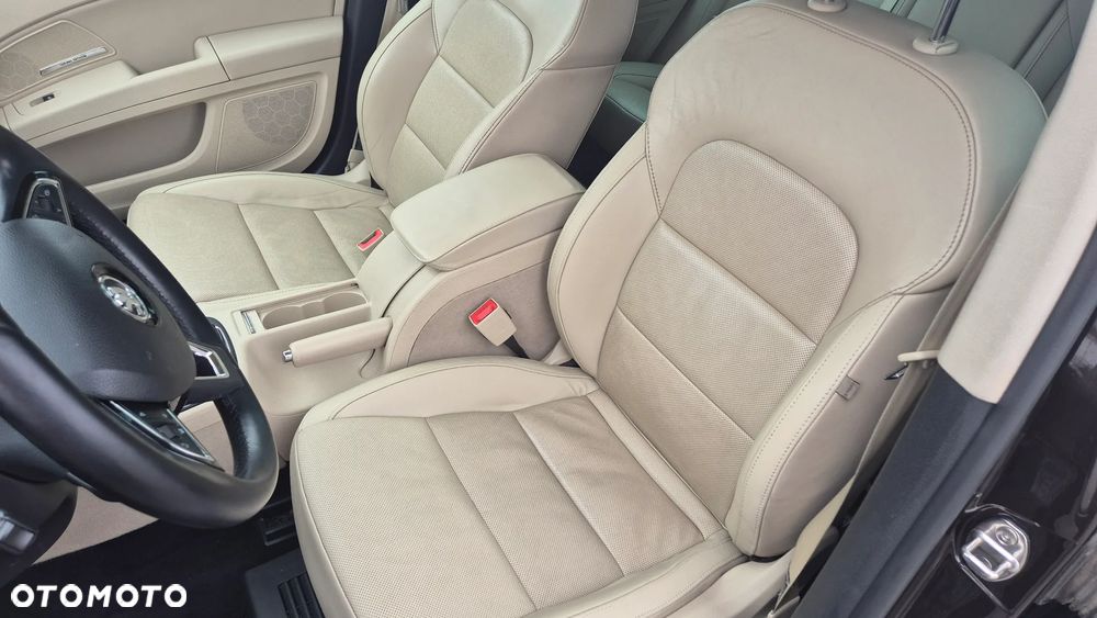 Skoda Superb 2.0 TDI 4x4 Platinum DSG - 16