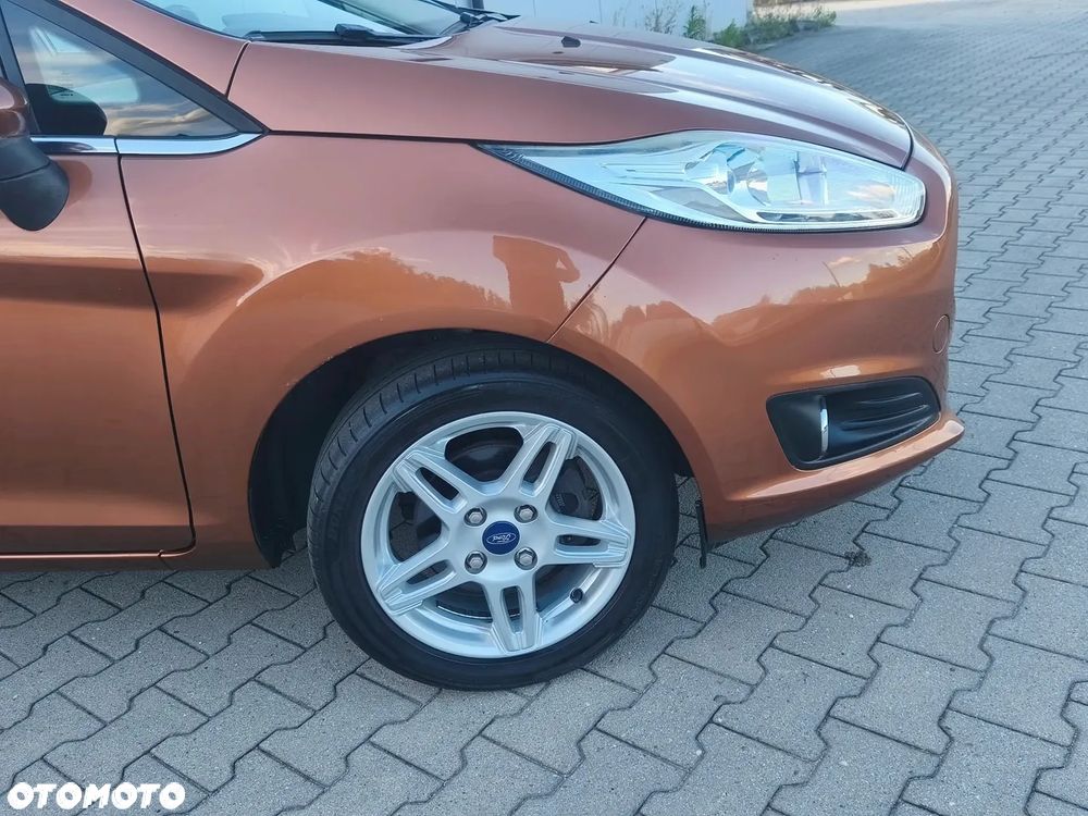 Ford Fiesta 1.0 EcoBoost Titanium - 17