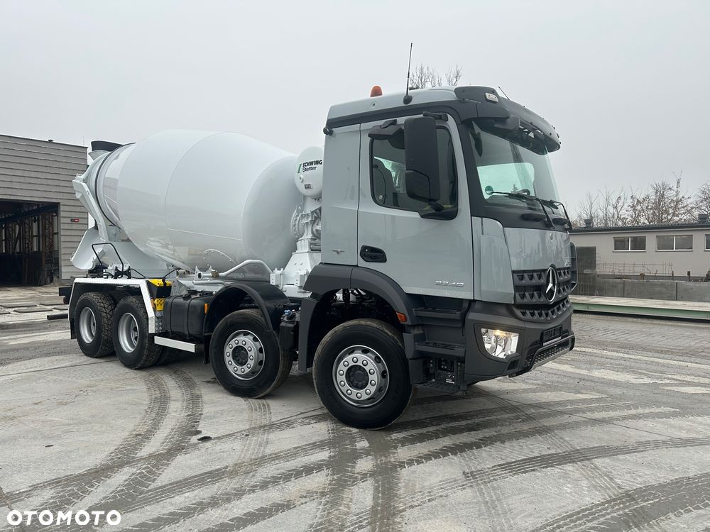 Mercedes-Benz Arosc - 9