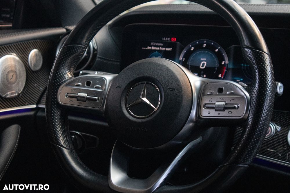 Mercedes-Benz E - 10