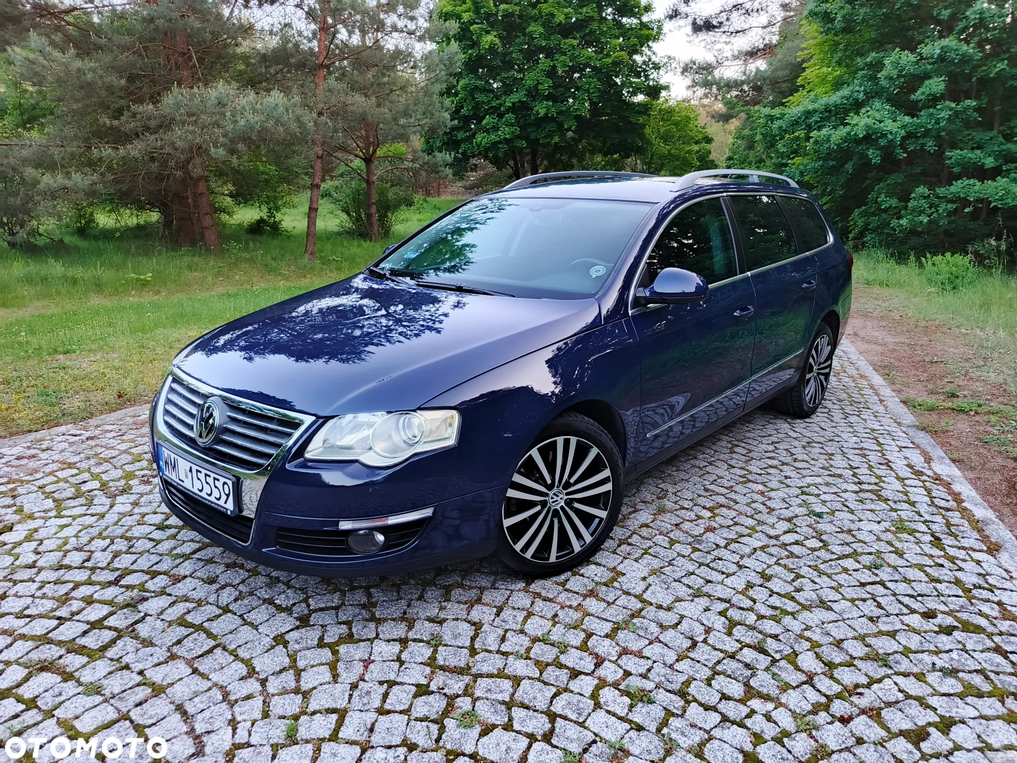 Volkswagen Passat 2.0 TDI DPF Highline - 40