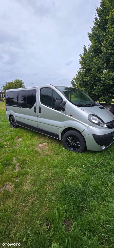 Opel Vivaro - 2