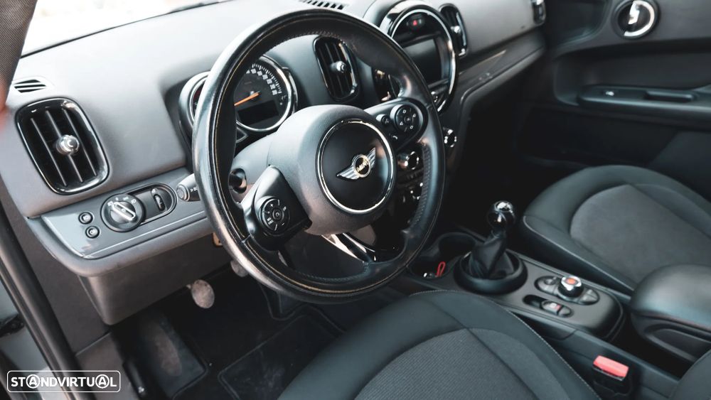 MINI Countryman One D - 21