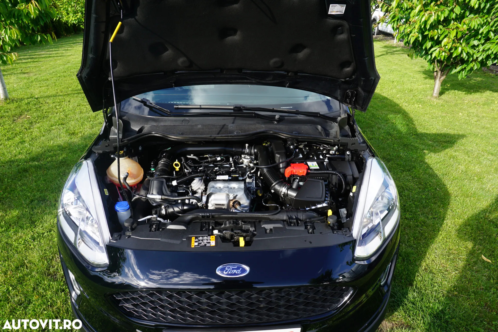 Ford Fiesta 1.0 EcoBoost Start-Stop ST-LINE - 28
