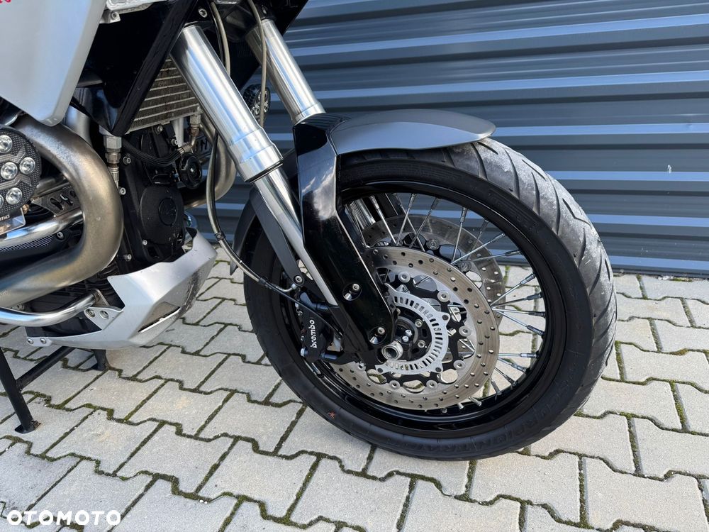 Moto Guzzi Stelvio - 15