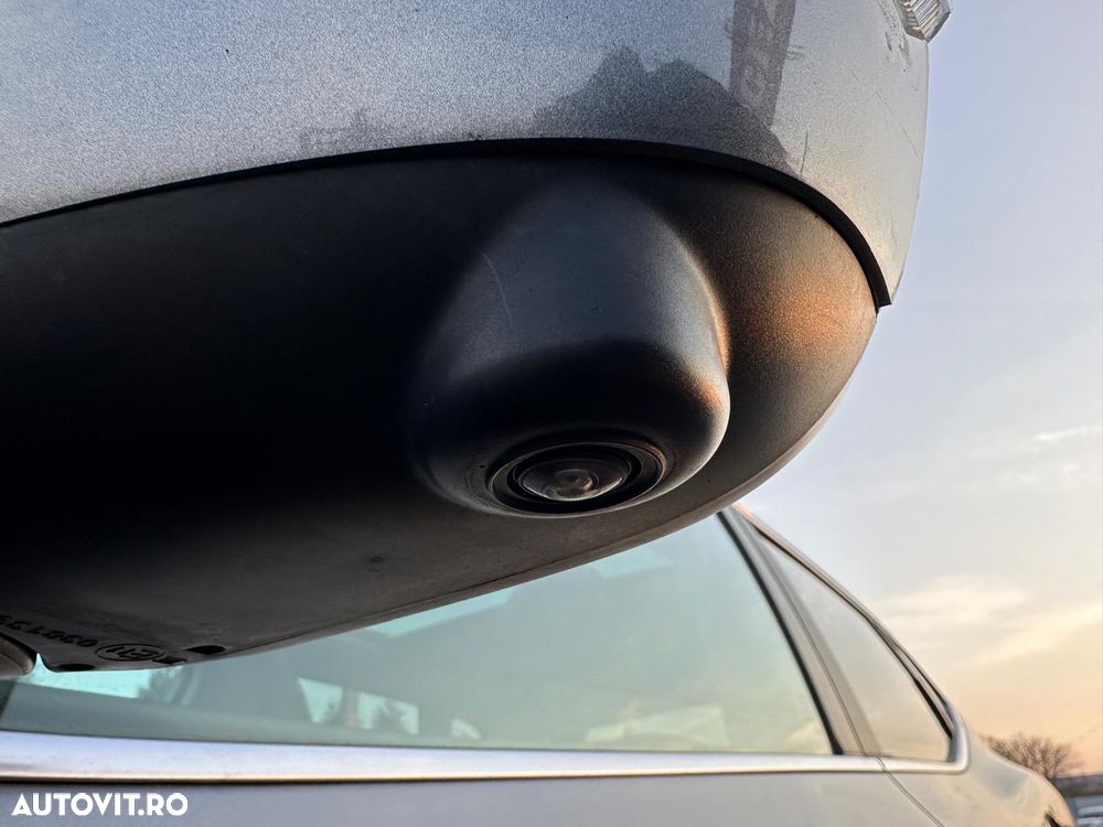 Nissan Qashqai 1.6 DCI TEKNA+ - 11