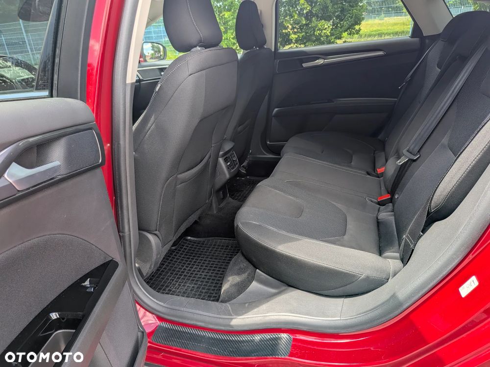 Ford Mondeo 2.0 EcoBlue Titanium - 12