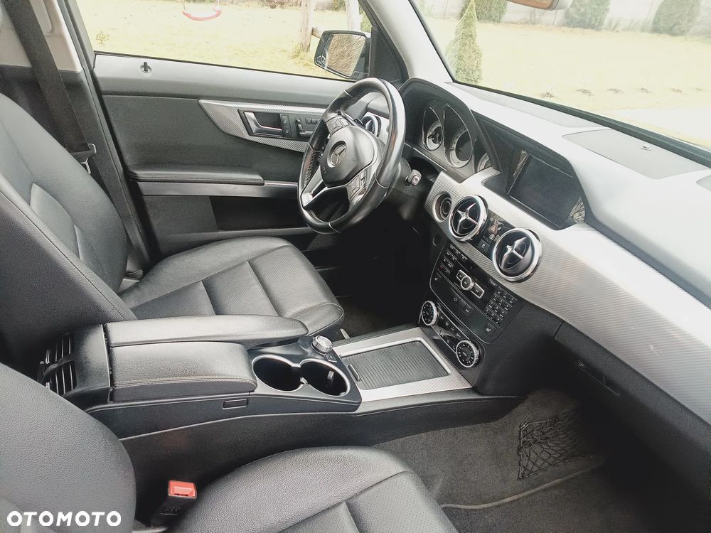 Mercedes-Benz GLK - 4