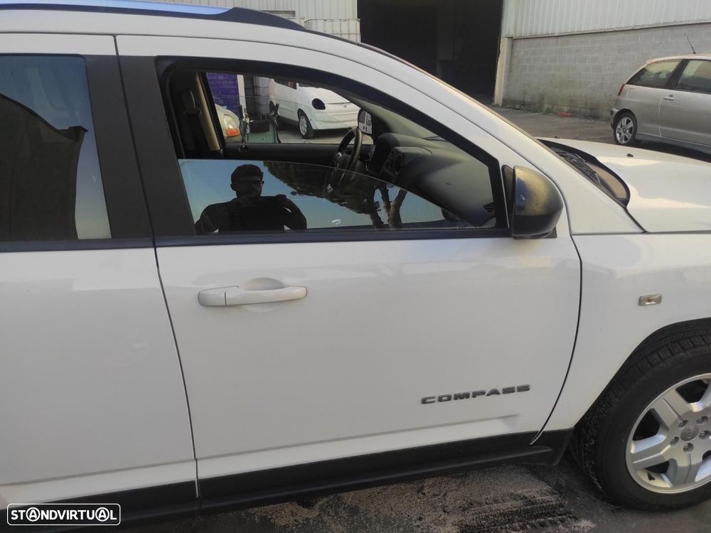 PORTA FRENTE DIREITA CHRYSLER JEEP COMPASS - 1