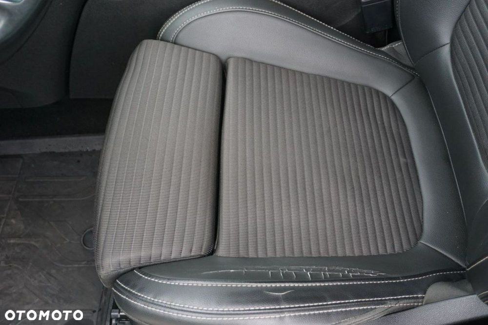 Renault Grand Scenic - 35