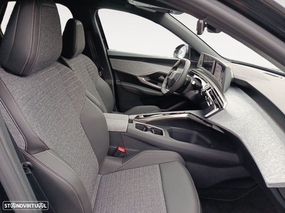 Peugeot 3008 1.2 Hybrid Allure e-DCS6 - 15