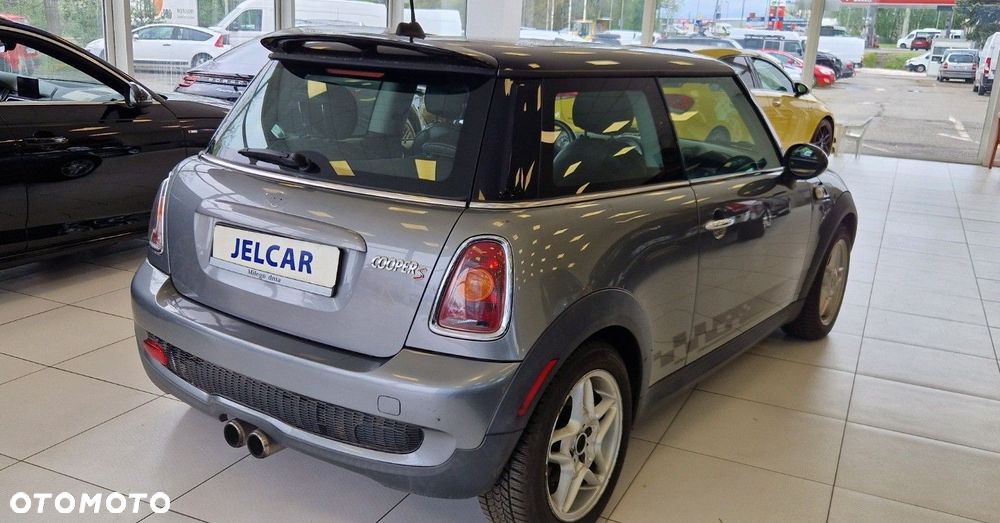MINI Cooper S Standard - 13