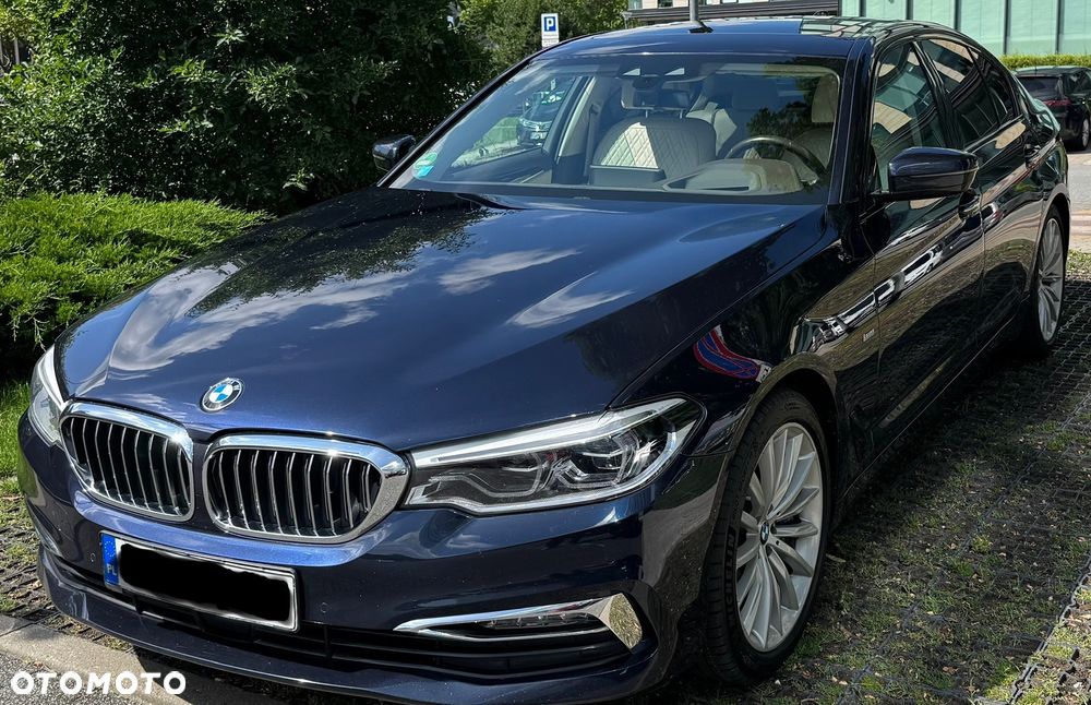 BMW Seria 5 540i Luxury Line sport - 2