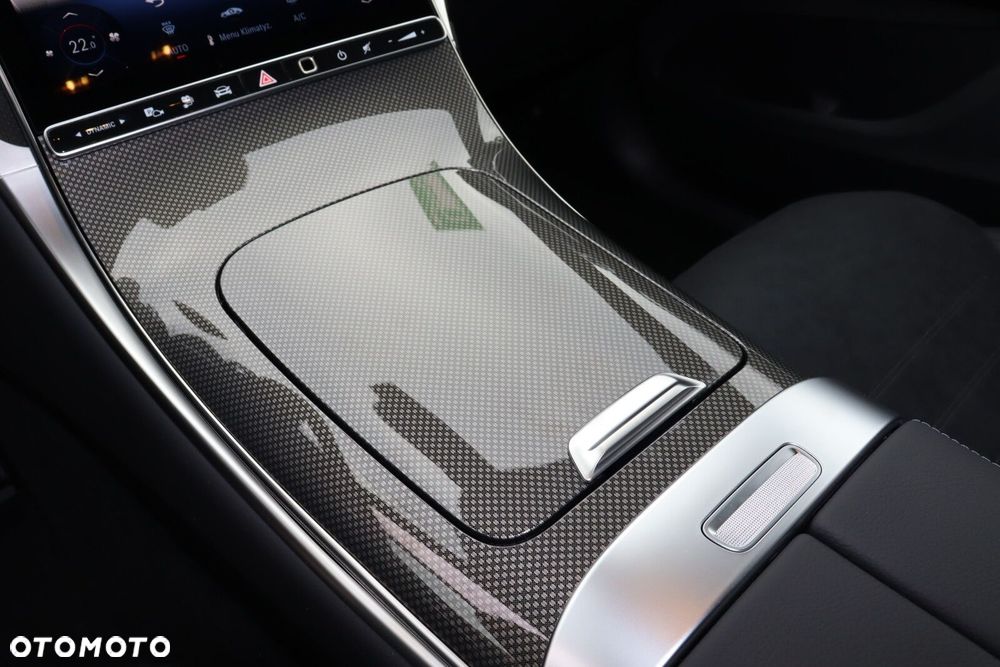 Mercedes-Benz GLC - 13