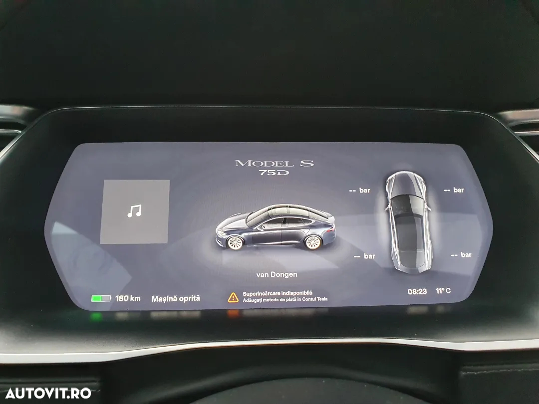 Tesla Model S - 16