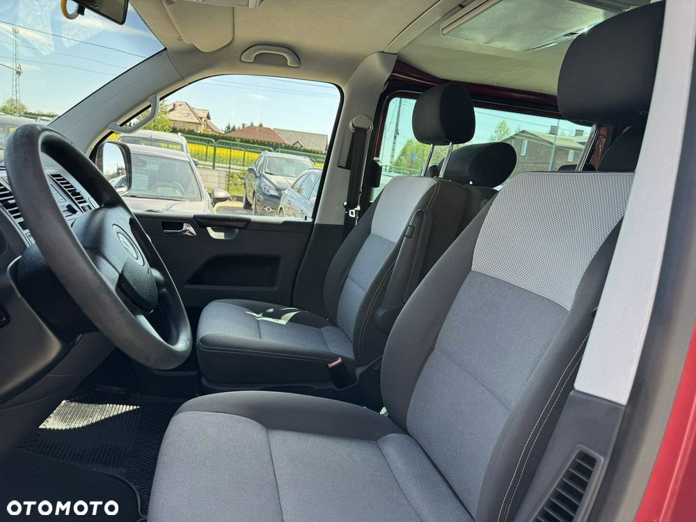 Volkswagen Multivan - 18