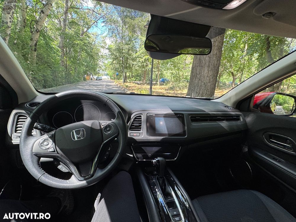 Honda HR-V 1.5 i-VTEC 4x2 CVT Elegance - 19